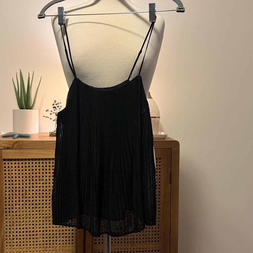 ✨ Express Black Pleated Cami Top - XS